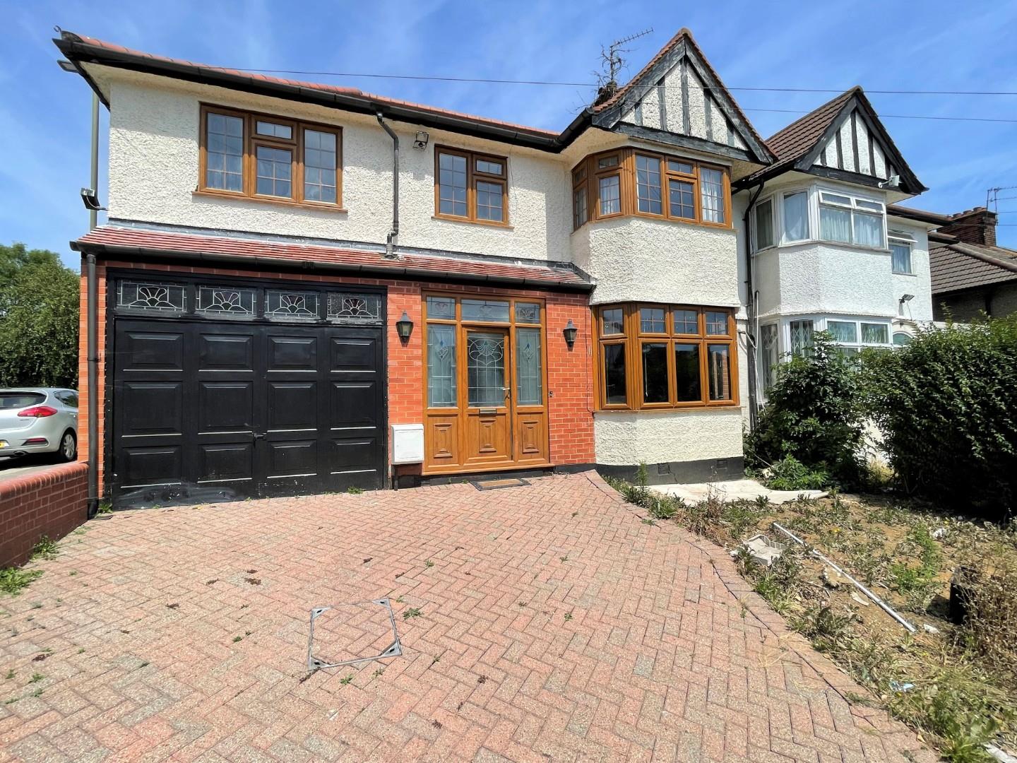 Highview Gardens, Edgware